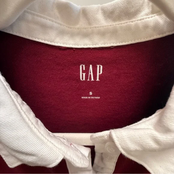 GAP Burgundy Cropped Rugby Polo Shirt White Collar Preppy Fall Top Small - Picture 7 of 9